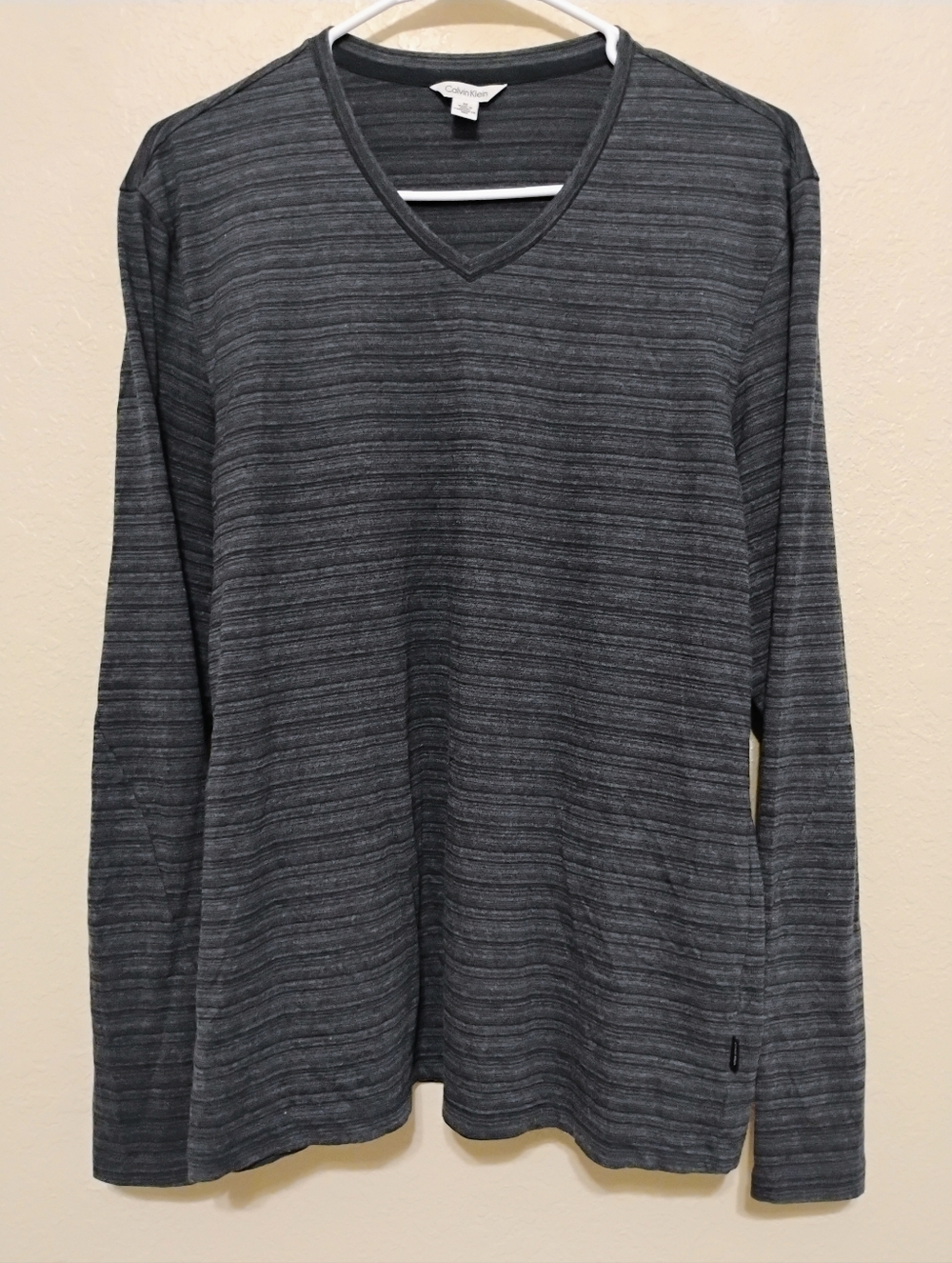 Calvin Klein Gray Space Dye V Neck Long Sleeve Shirt Medium